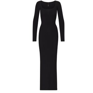 NWT SKIMS Soft Lounge Long Sleeve Dress